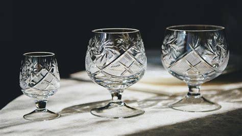 Antique Crystal Glassware Could Be Worth Thousands - Woman's World