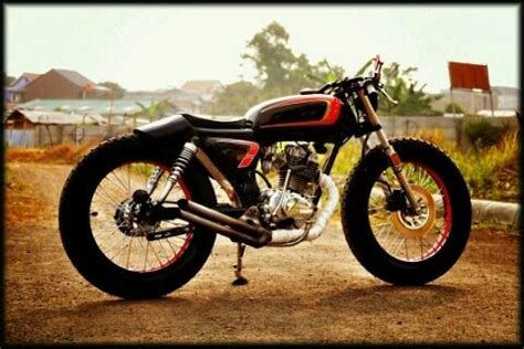 Custom CB100 | Cafe racer motorcycle, Honda cb 100, Honda