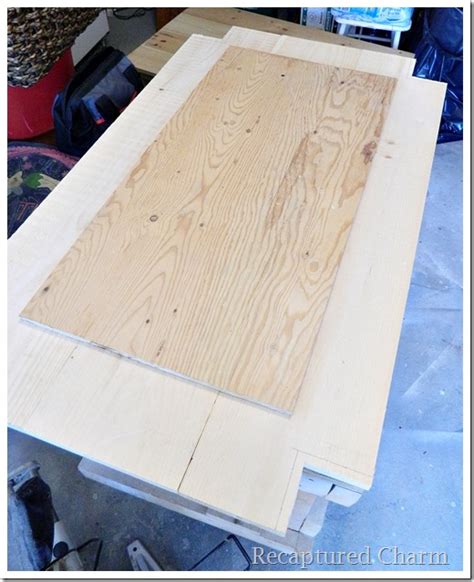 Recaptured Charm: Do It Yourself – Rustic Coffee Table