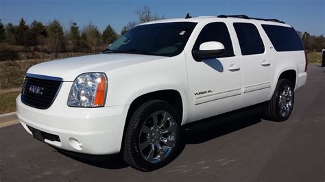 sold.2010 GMC YUKON XL SLT 4X4 SUMMIT WHITE 5.3 V8 80K 22"S CALL 588.507.8520 - YouTube