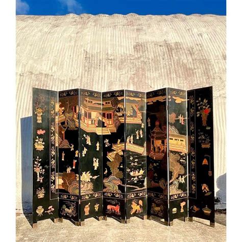 For Sale on 1stDibs - Incredible vintage Asian folding screen. An iconic Coromandel design with ...