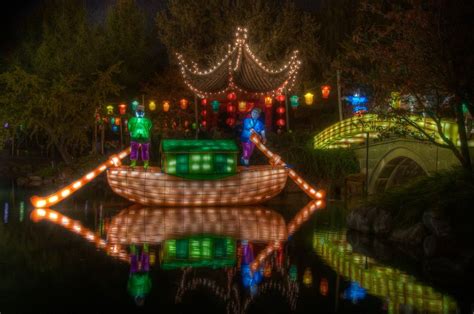 Lantern festival at the Montreal Botanical Garden via Everything-Everywhere.com | Travel photos ...