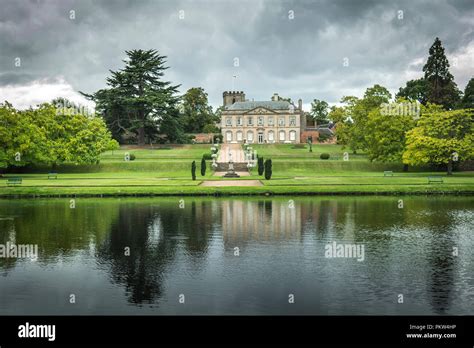 Melbourne Hall & Gardens, Derbyshire, UK. A stately home and 18th ...