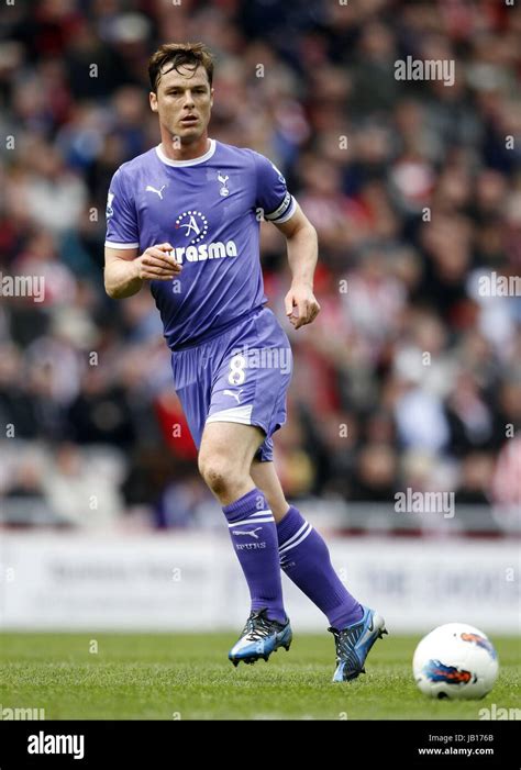 SCOTT PARKER TOTTENHAM HOTSPUR FC STADIUM OF LIGHT SUNDERLAND ENGLAND 07 April 2012 Stock Photo ...