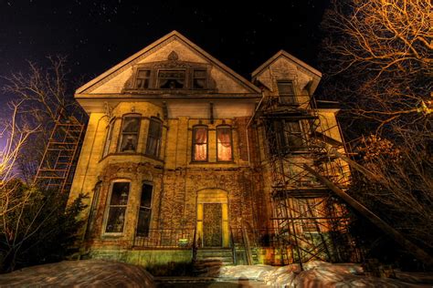 Most Haunted Places in Detroit, MI - US Ghost Adventures