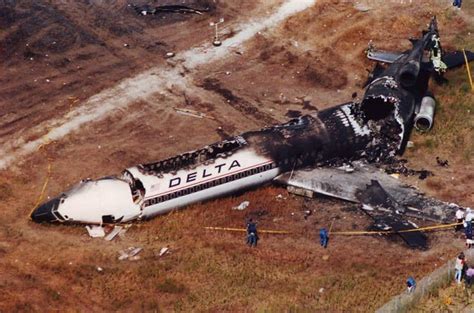 10 Near Miss Air Disasters That Shocked The World