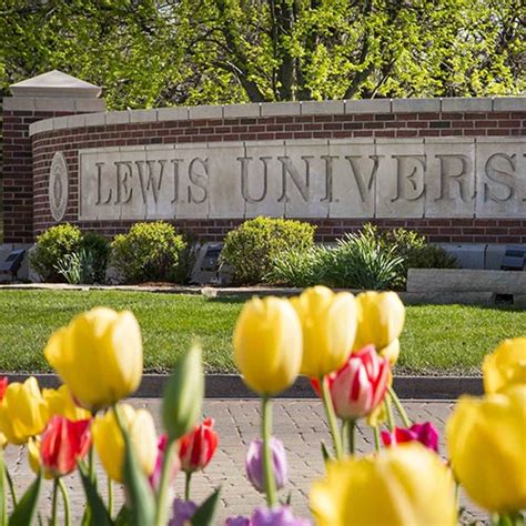 Lewis University - Tuition Rewards by SAGE Scholars