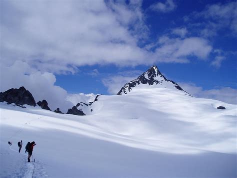 Mount Shuksan via the Sulphide Glacier