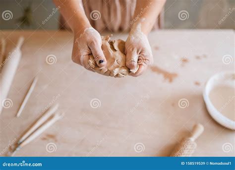 Female Master Shaping Clay, Pottery Workshop Stock Image - Image of human, create: 158519539