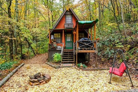 Cabins in Helen Ga | Helen Ga Cabins | Bear Creek Lodge and Cabins ...