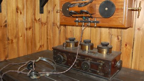 BBC News - In pictures: Marconi's Titanic radio room