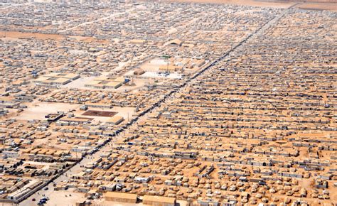 Syrian Refugee Camp Becoming Impromptu City | ArchDaily