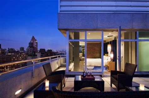 15 New York City Hotels With Balconies - Updated 2021 | Trip101