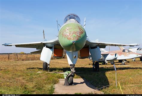 Fail:Sukhoi Su-27 Flanker, Ukraine - Air Force JP7568038.jpg – Vikipeedia