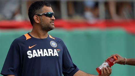 New ODI rules and faulty bowling shackle MS Dhoni | ESPNcricinfo