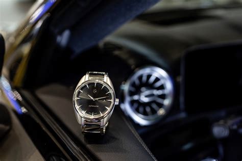 Mercedes-Benz launches new Swiss-made wristwatch collection - The ...