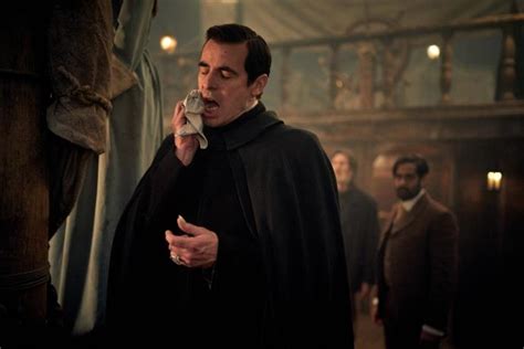 Long in the tooth: Dracula revisited – Amsterdamned