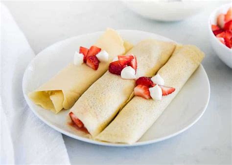 Cream Cheese Crepe Filling (4 ingredients!) - I Heart Naptime