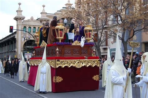 File:La Santa Cena (Semana Santa de Zaragoza, Aragón).jpg - Wikimedia ...