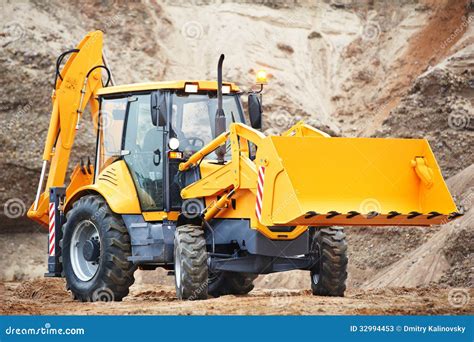 Loader Excavator with Risen Shovel Stock Image - Image of earth, excavation: 32994453