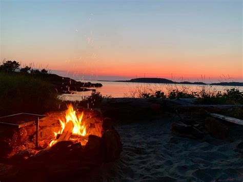 Best Camping in MAINE: 12 Campgrounds, RV Resorts & Places to Camp