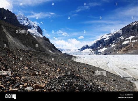 Athabasca glacier Columbia Icefields, Canada Stock Photo - Alamy