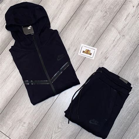 Nike Tech Fleece Tracksuit Black – Krep Kingz