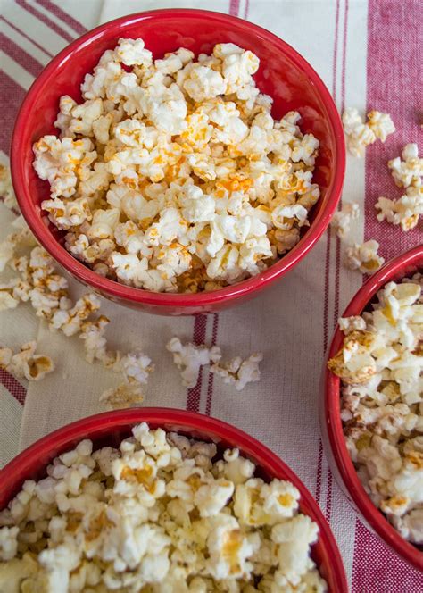 Homemade Microwave Popcorn 4 | FoodLove.com