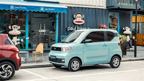 Tahun 2021, Wuling Hongguang Mini EV Terjual Hampir 400 Ribu Unit ...