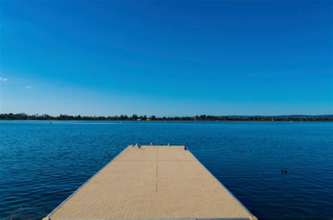 Lake Wendouree In Ballarat Stock Photo - Download Image Now - iStock