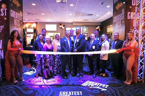 Cherokee Casino Opens Greatest Hits Lounge - Indian Gaming