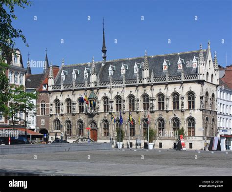 Town hall on the Grote Markt square, Kortrijk, Kortrijk, West Flanders ...