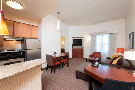 Moline Hotel Photos | Residence Inn by Marriott Moline Quad Cities