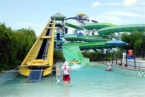 Free Images : amusement park, swimming pool, ride, leisure, heat, fun, waterslide, water park ...