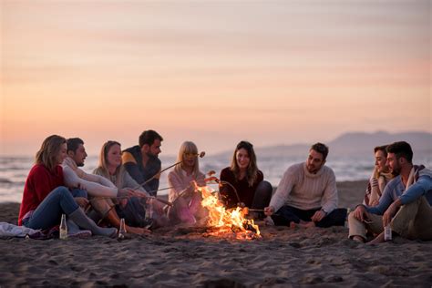 How to Build a Beach Bonfire and Light Your Fire, Responsibly