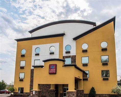 Comfort Suites - UPDATED 2021 Prices, Reviews & Photos (Monroeville, PA ...