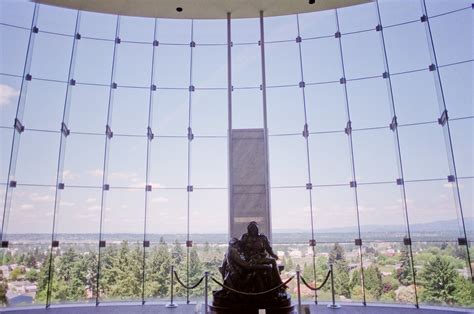 The Grotto ⎪ Portland Oregon | WEDDING AND FAMILY FILM PHOTOGRAPHER