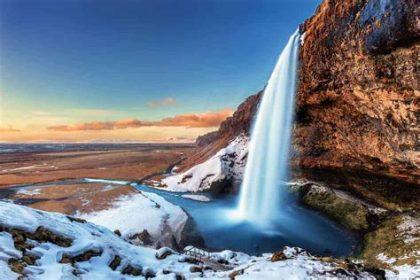 7 Things To Know Before Visiting Iceland In November - Iceland Trippers