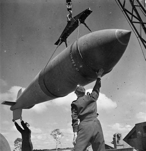 The Tallboy and Grand Slam Earthquake Bombs – More of Barnes Wallis’ Crazy Inventions ...