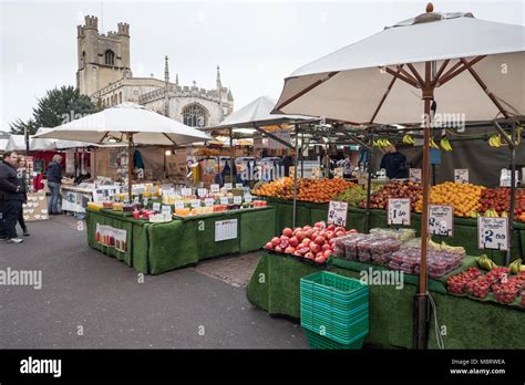 Cambridge open air market in Market Square Cambridge England UK Stock Photo - Alamy