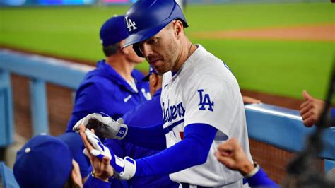 Freddie Freeman & Mookie Betts Provide Key Home Runs For Dodgers In Win Over Padres | Yardbarker