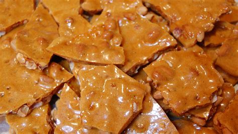 Peanut Brittle | Cooking Mamas