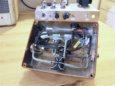 Valve Caster pedal guts (w/ parts list) | My version of the … | Flickr