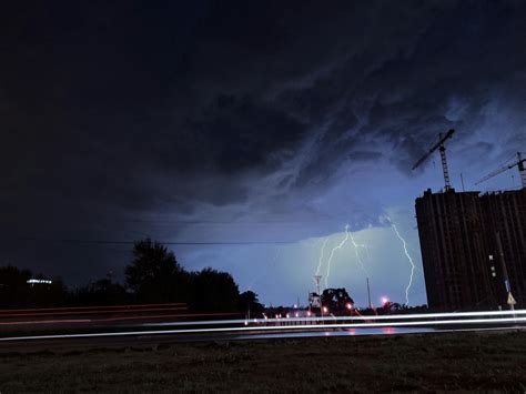 Lightning Strikes on Ground · Free Stock Photo