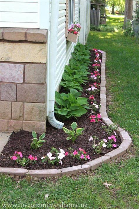 68 Lawn Edging Ideas That Will Transform Your Garden | Flower bed ...