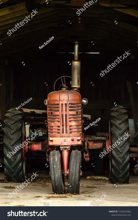 35,814 Vintage Farm Equipment Stock Photos, Images & Photography | Shutterstock