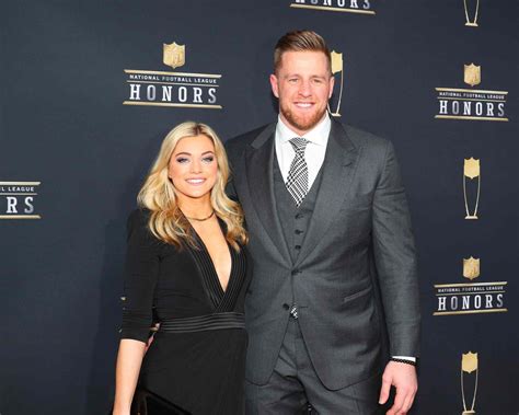 NFL Star J.J. Watt and Wife Expecting First Baby!