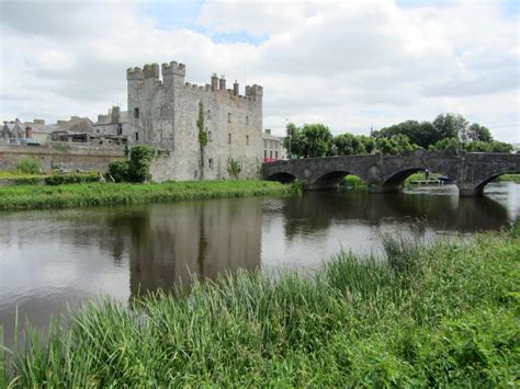 White’s Castle, Athy. County Kildare 1417 - CURIOUS IRELAND