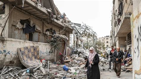 Escalating Gaza Conflict: 20,000 Deaths and Rising Humanitarian Crisis