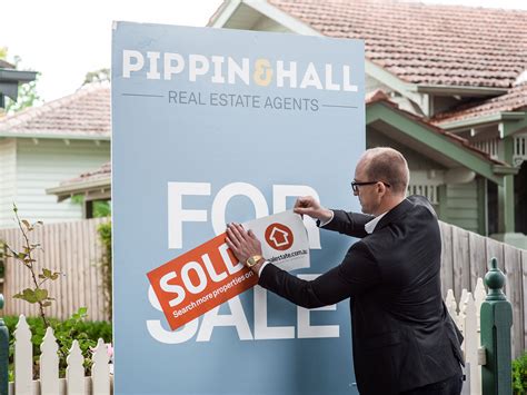 How To Make An Offer On A House - Steps To Follow - realestate.com.au